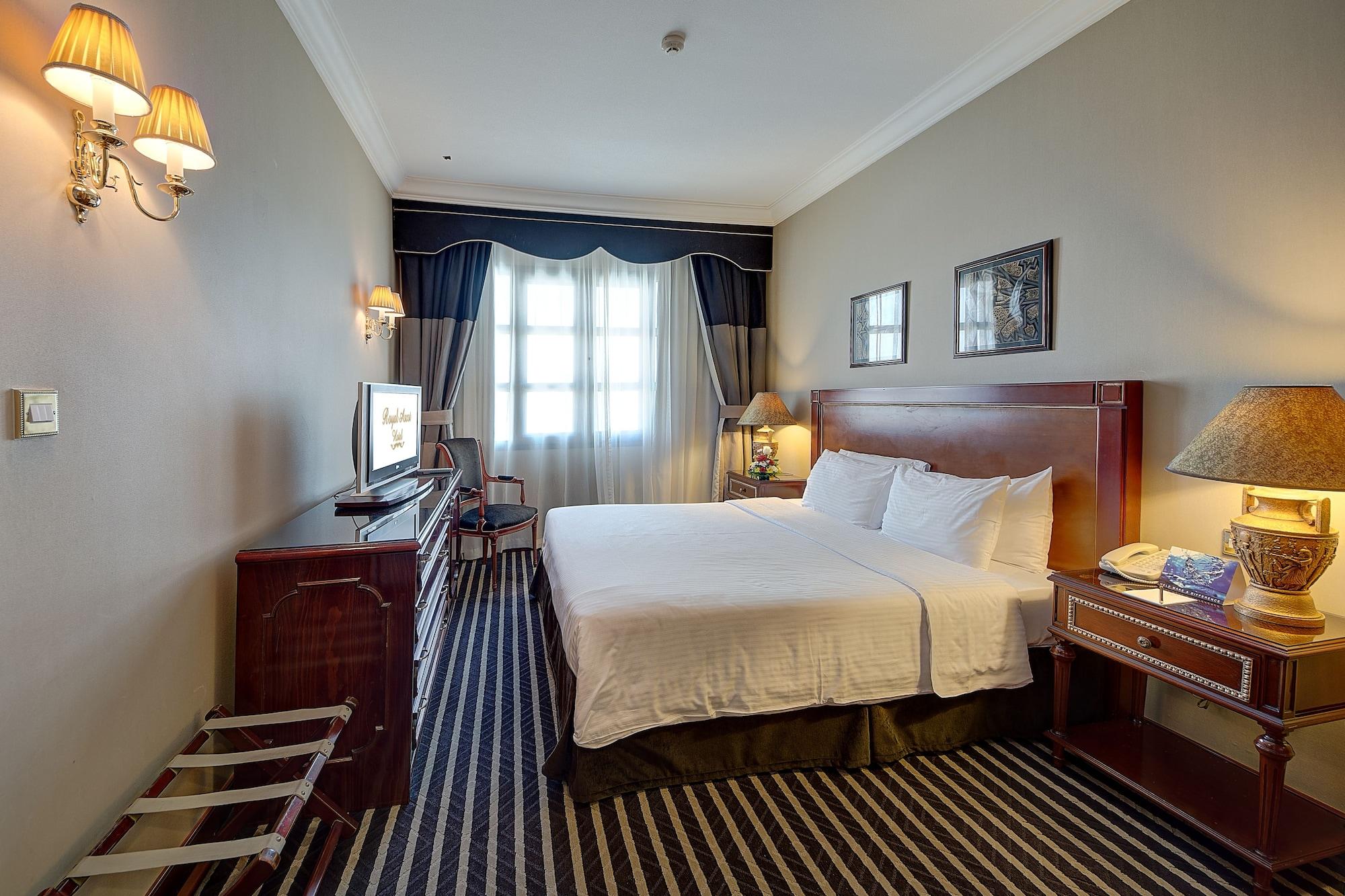 Royal Ascot Hotel Dubai Buitenkant foto