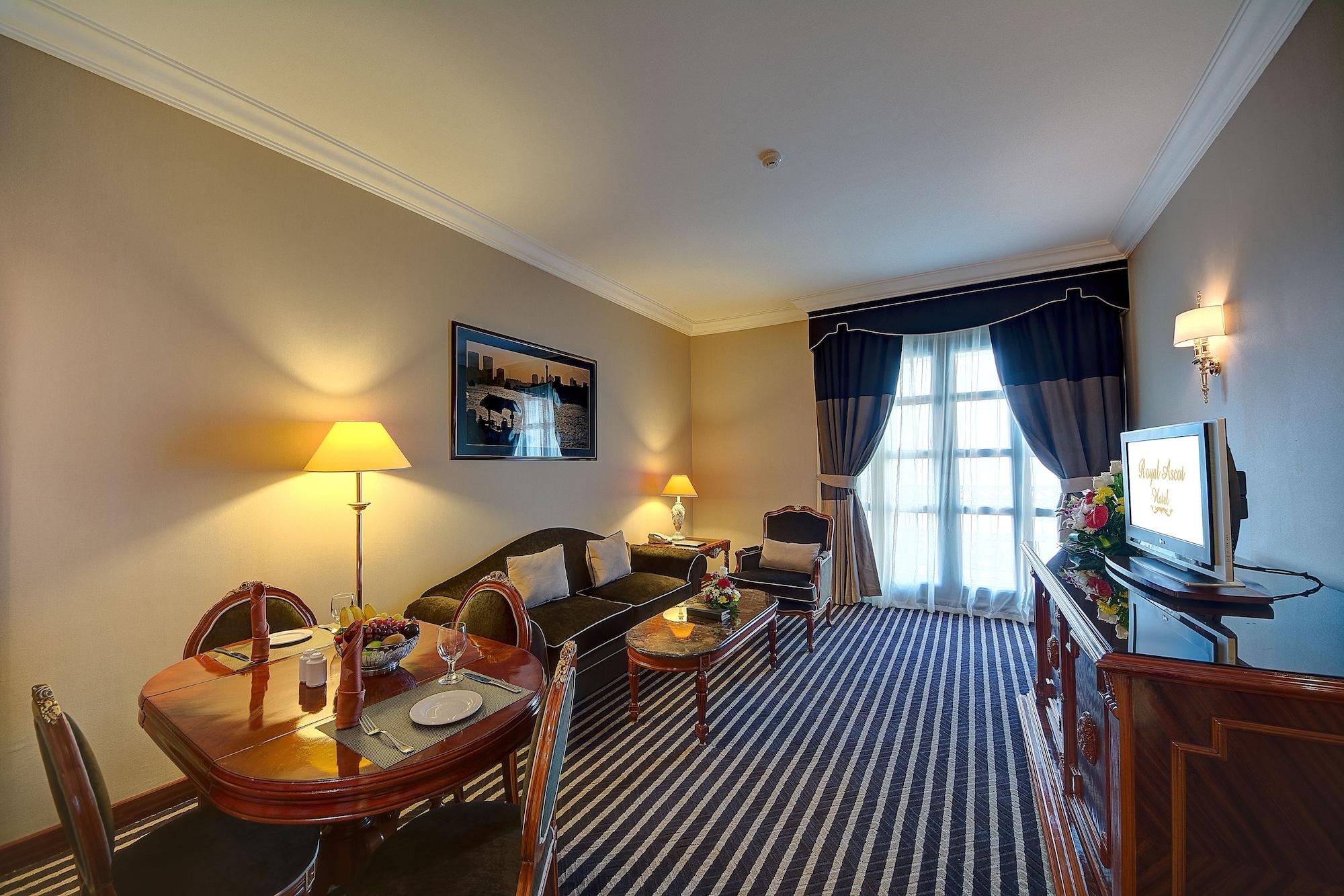 Royal Ascot Hotel Dubai Buitenkant foto