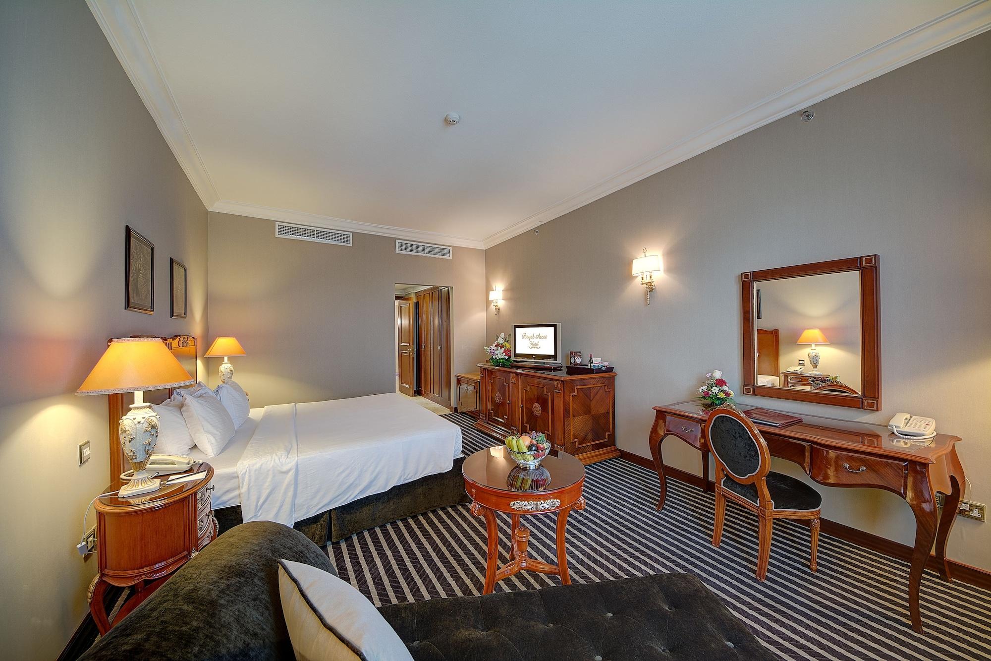 Royal Ascot Hotel Dubai Buitenkant foto