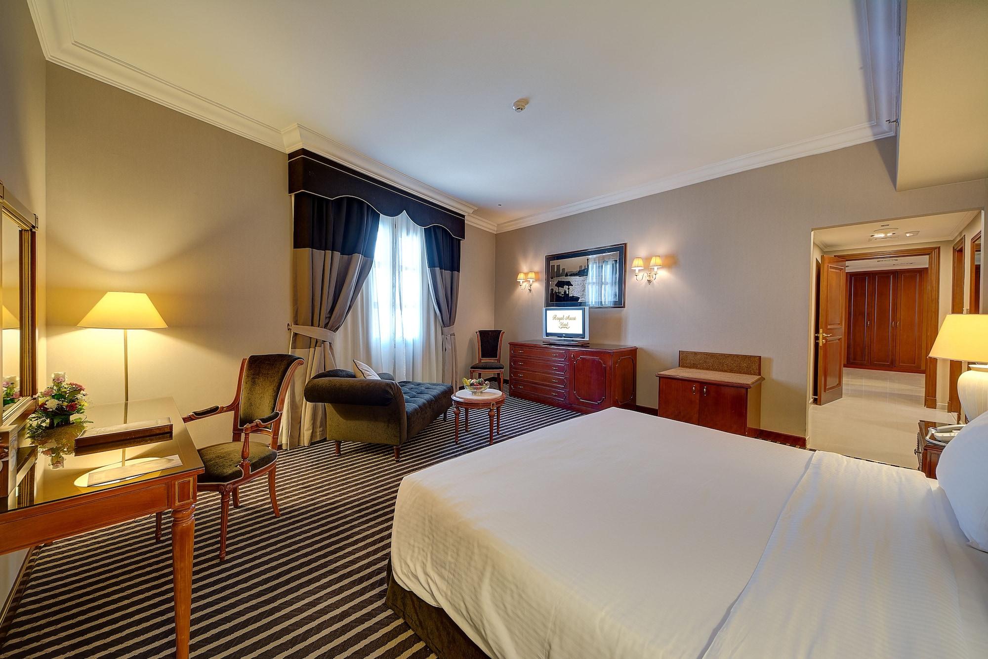 Royal Ascot Hotel Dubai Buitenkant foto