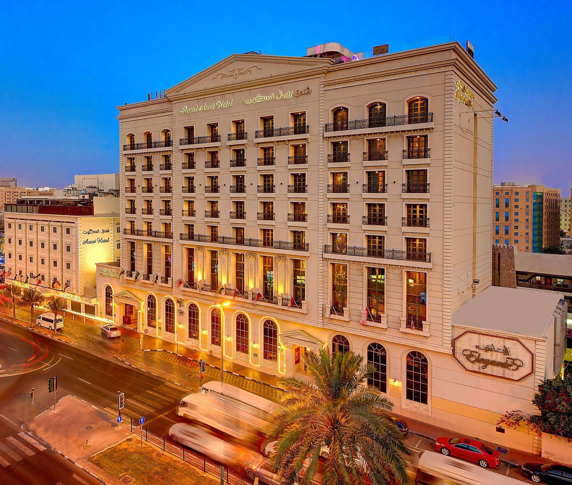 Royal Ascot Hotel Dubai Buitenkant foto